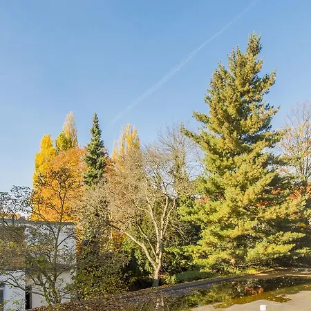 5849 Deisterstrasse * Ганновер